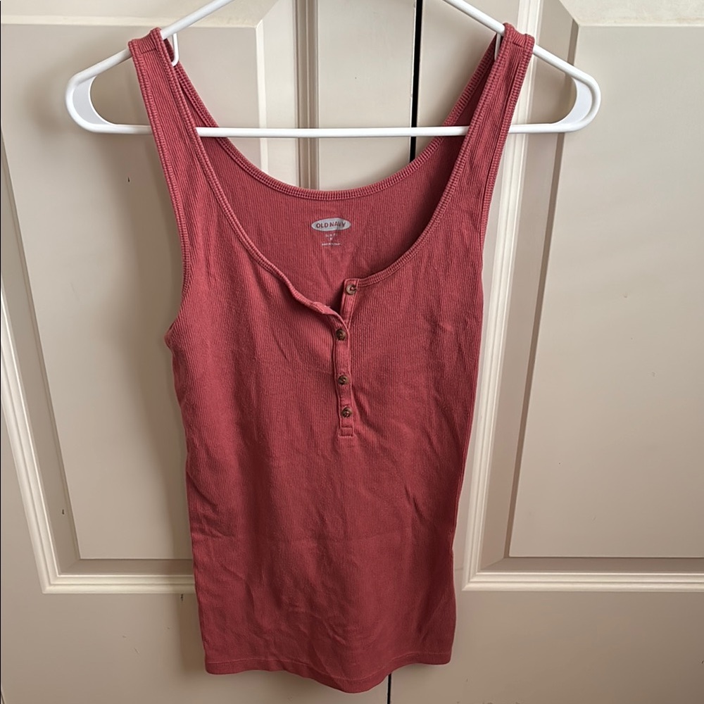 Old Navy Pink Fitted Sleeveless Tank Top